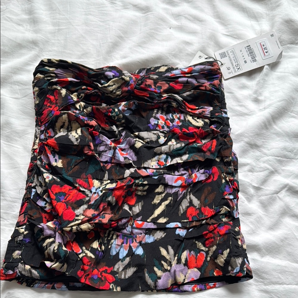 Zara Red and Black Ruched Pencil Mini Skirt